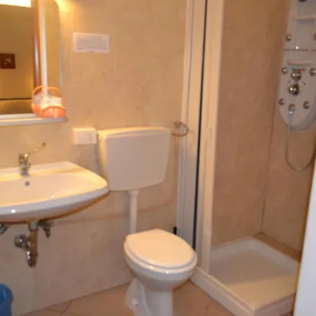 Taras Πανσιόν Ταράντο