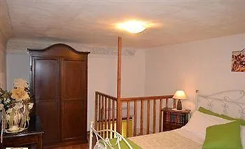 Taras Guest house